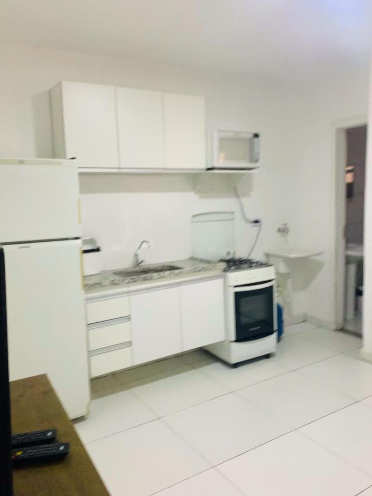 01 No Bairro Tremembe - Zona Norte Apartamento *